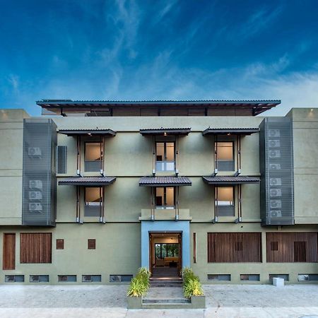 Earls Rajarata Hotel Anuradhapura Exterior foto