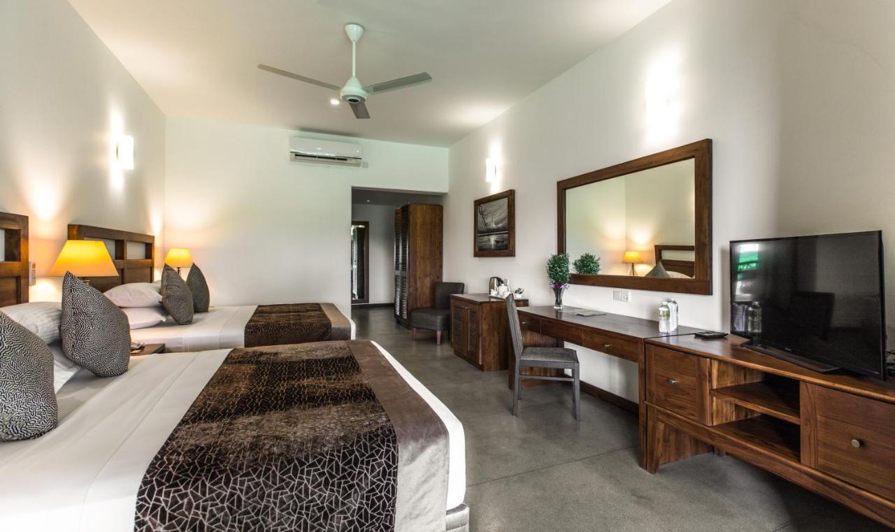 Earls Rajarata Hotel Anuradhapura Exterior foto