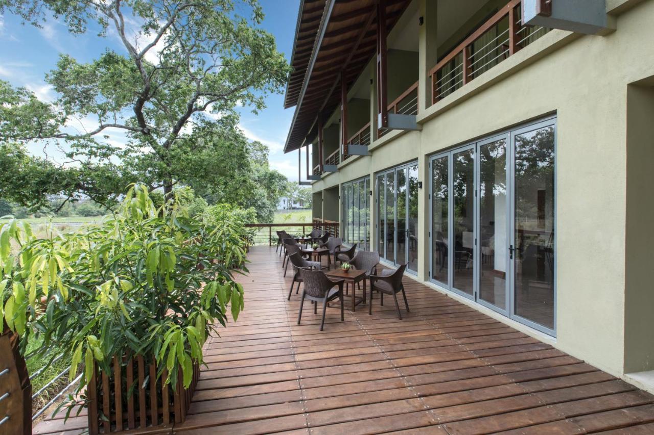 Earls Rajarata Hotel Anuradhapura Exterior foto