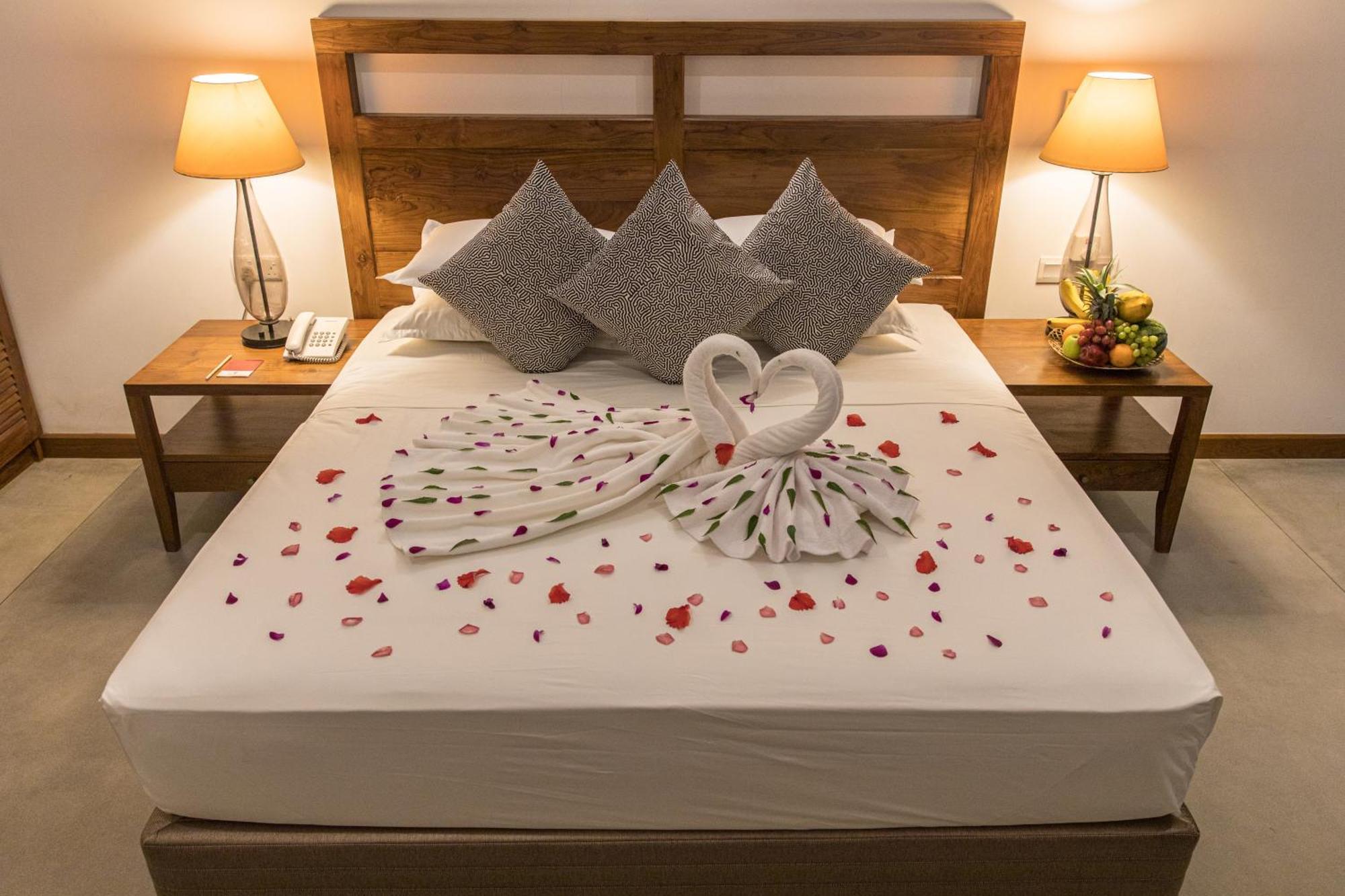 Earls Rajarata Hotel Anuradhapura Quarto foto