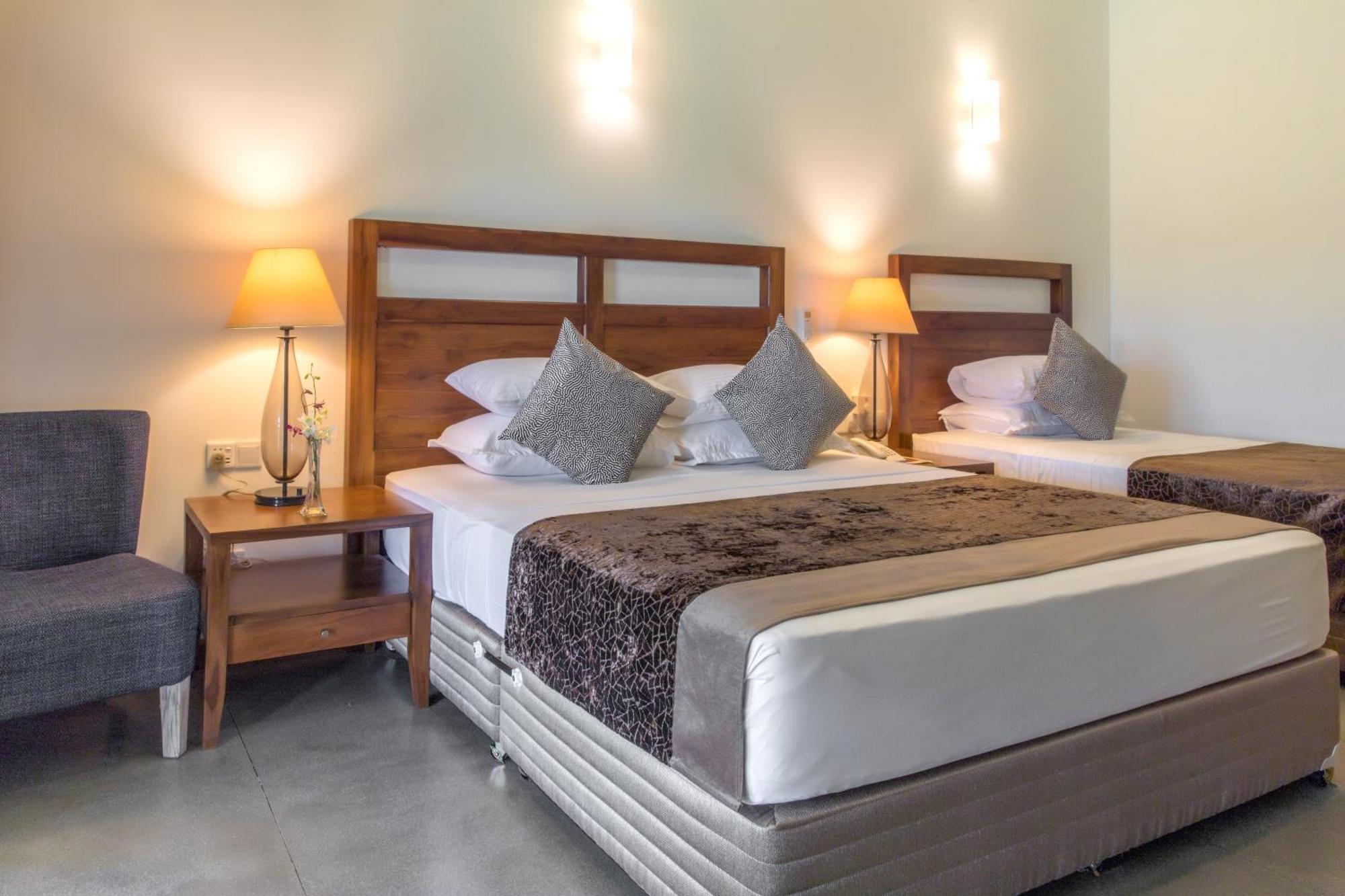 Earls Rajarata Hotel Anuradhapura Quarto foto